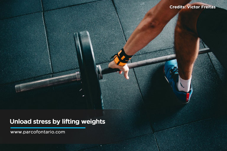 Unload stress lifting weights