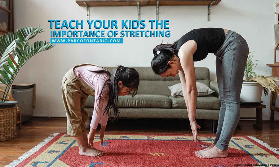 Teach-your-kids-the-importance-of-stretching